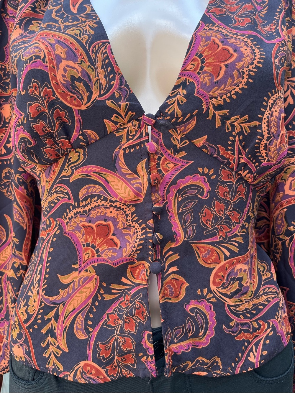 Dynamite Paisley Bishop Sleeve Button Front Blouse XS - Picture 5 of 10